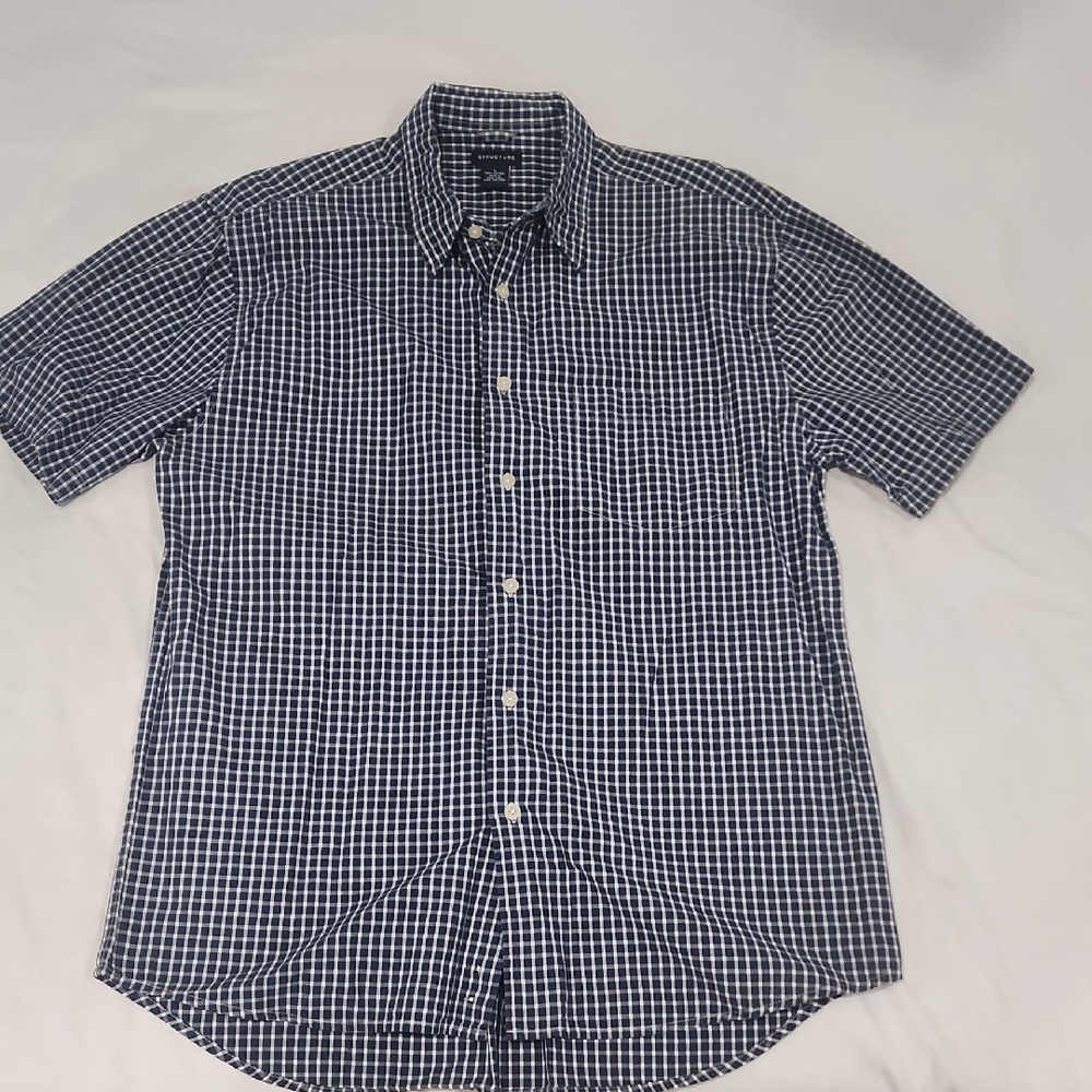 Black and White Casual Button Down Shirt with Classic Collar